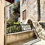 Penzion Mustafa Tokalac Castle House 4*