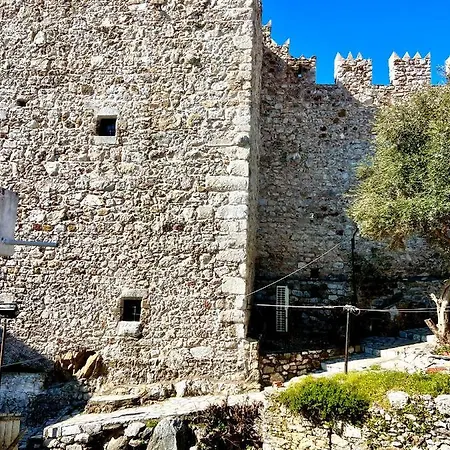 Mustafa Tokalac Castle House Gasthof