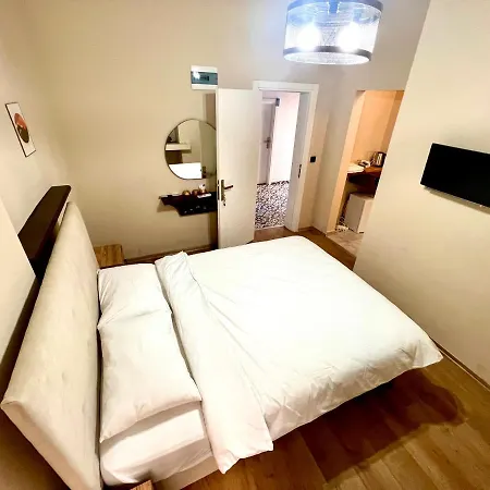 Guest house Mustafa Tokalac Castle House *