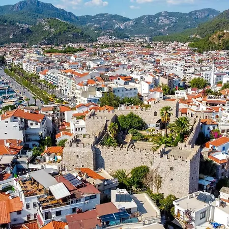 Pensionat Mustafa Tokalac Castle House Marmaris