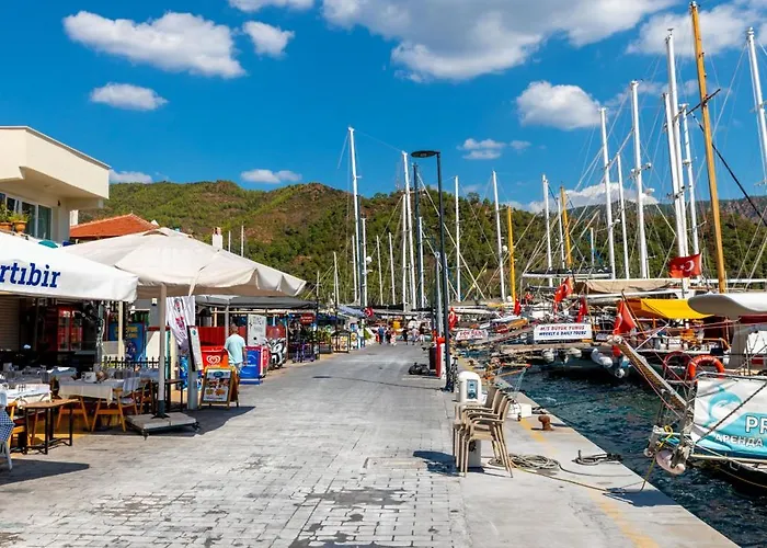 Mustafa Tokalac Castle House Guest house 4*